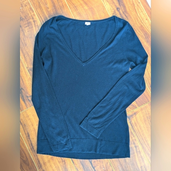 J.Crew V-Neck Cotton Women's M Sweater - Picture 2 of 5